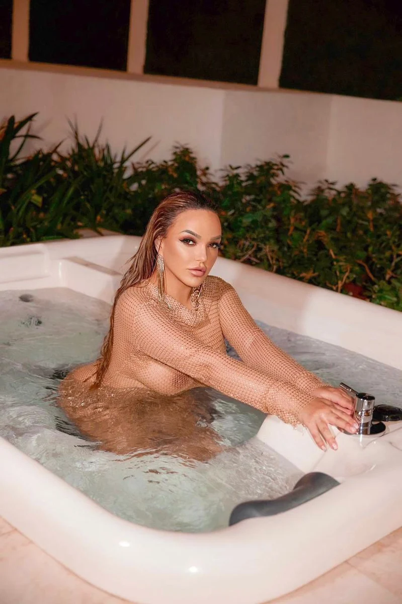 Belinda escort in London