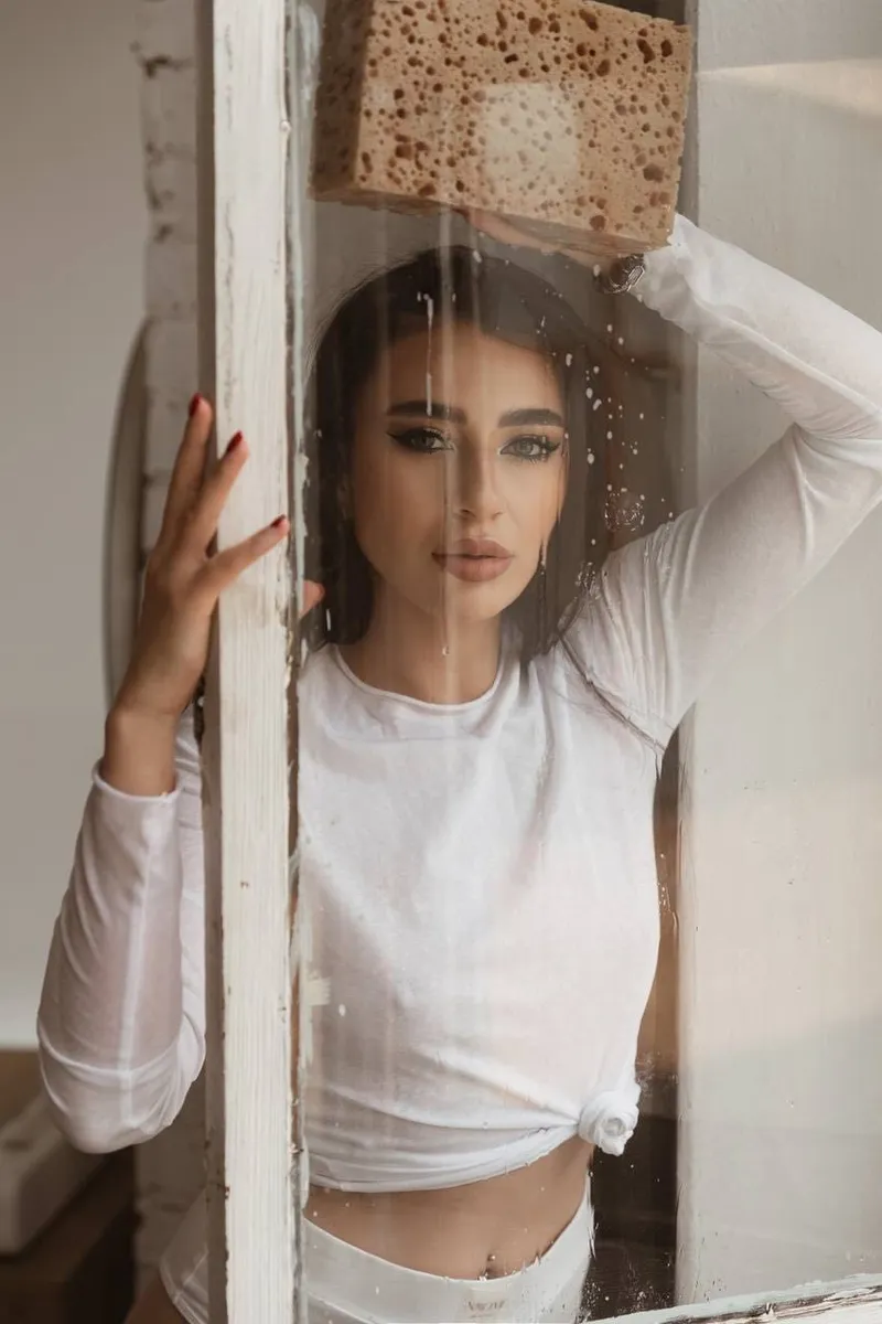 Eira escort in London