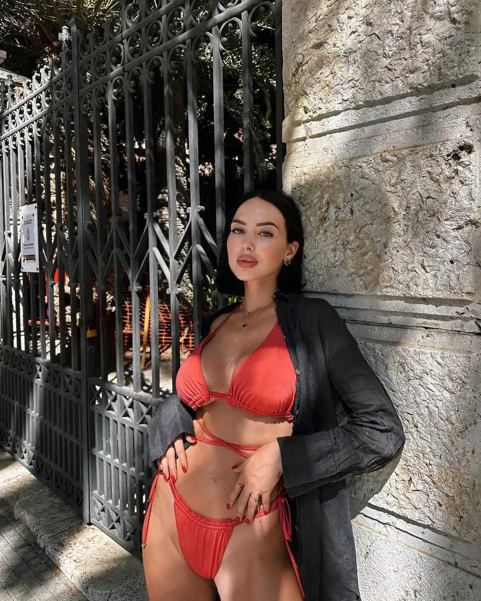 Juliette escort in London