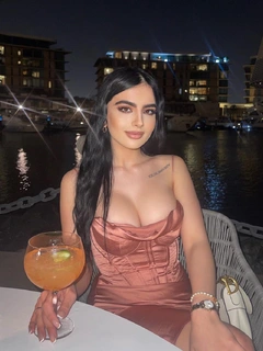 Leilani escort in London