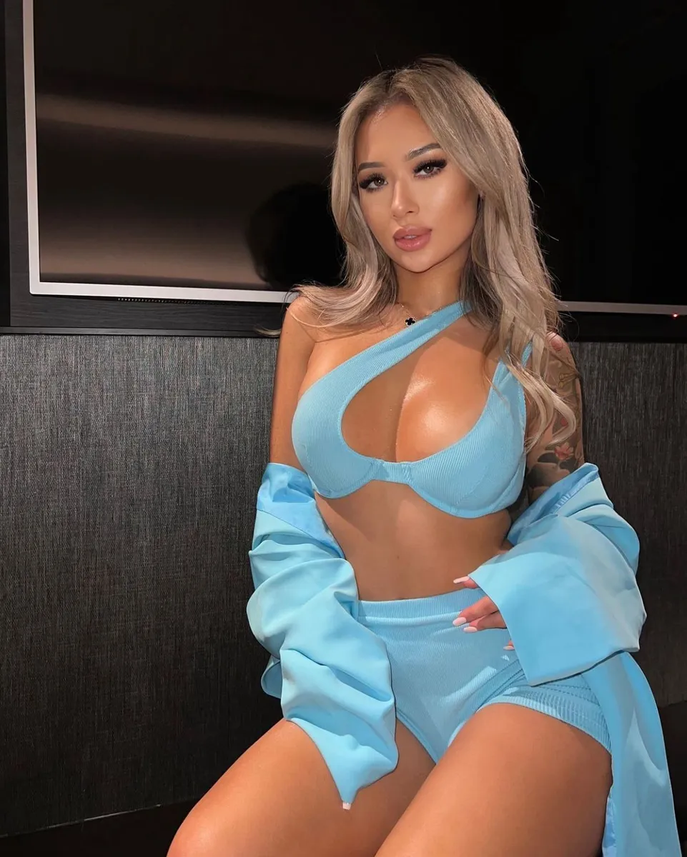 Louise escort in London