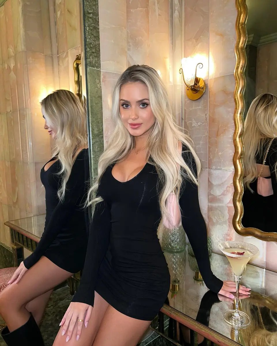 Myra escort in London