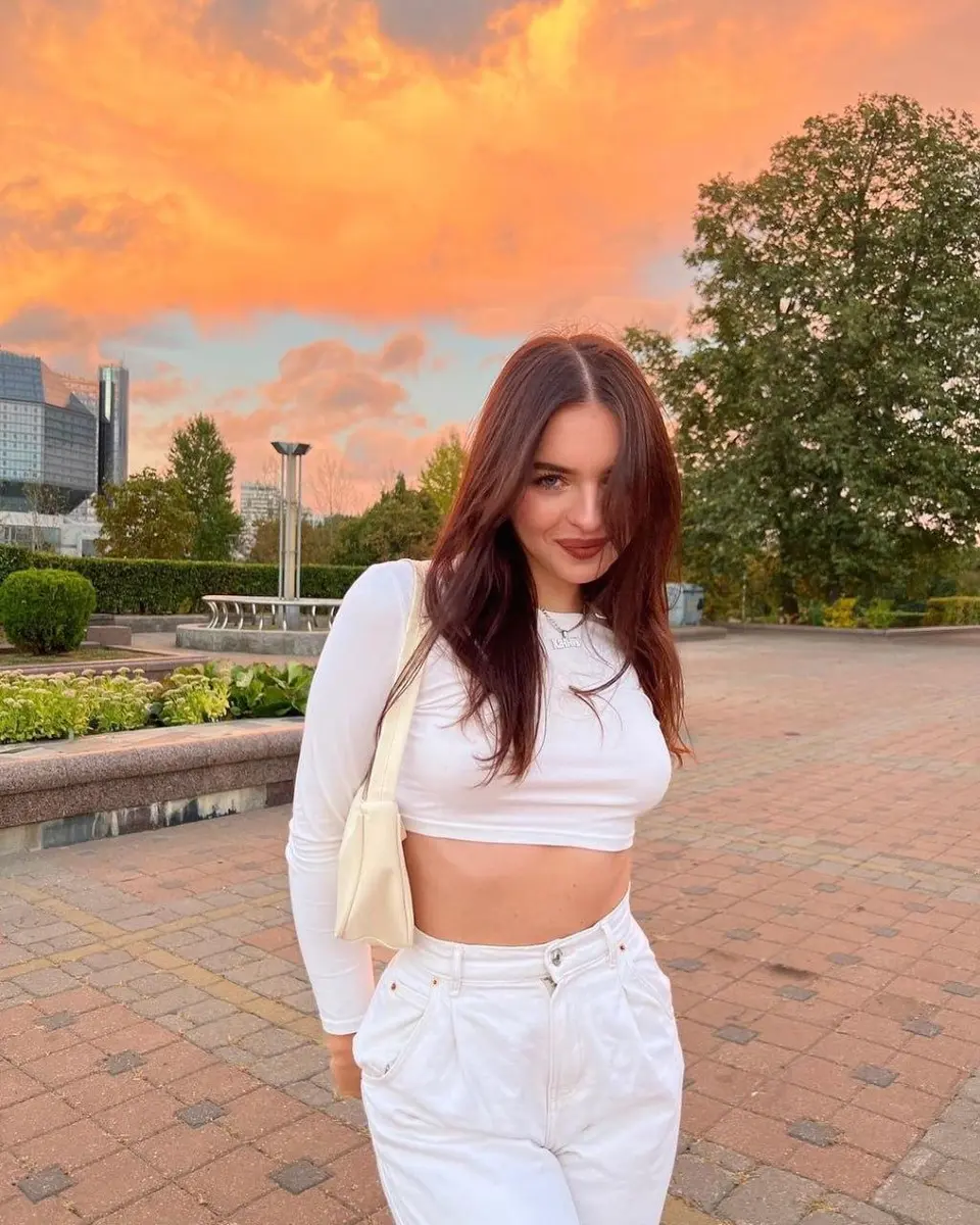 Natalie escort in London
