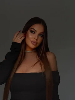 Thyra escort in London